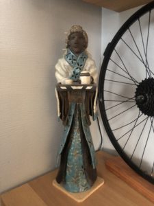 Statue raku